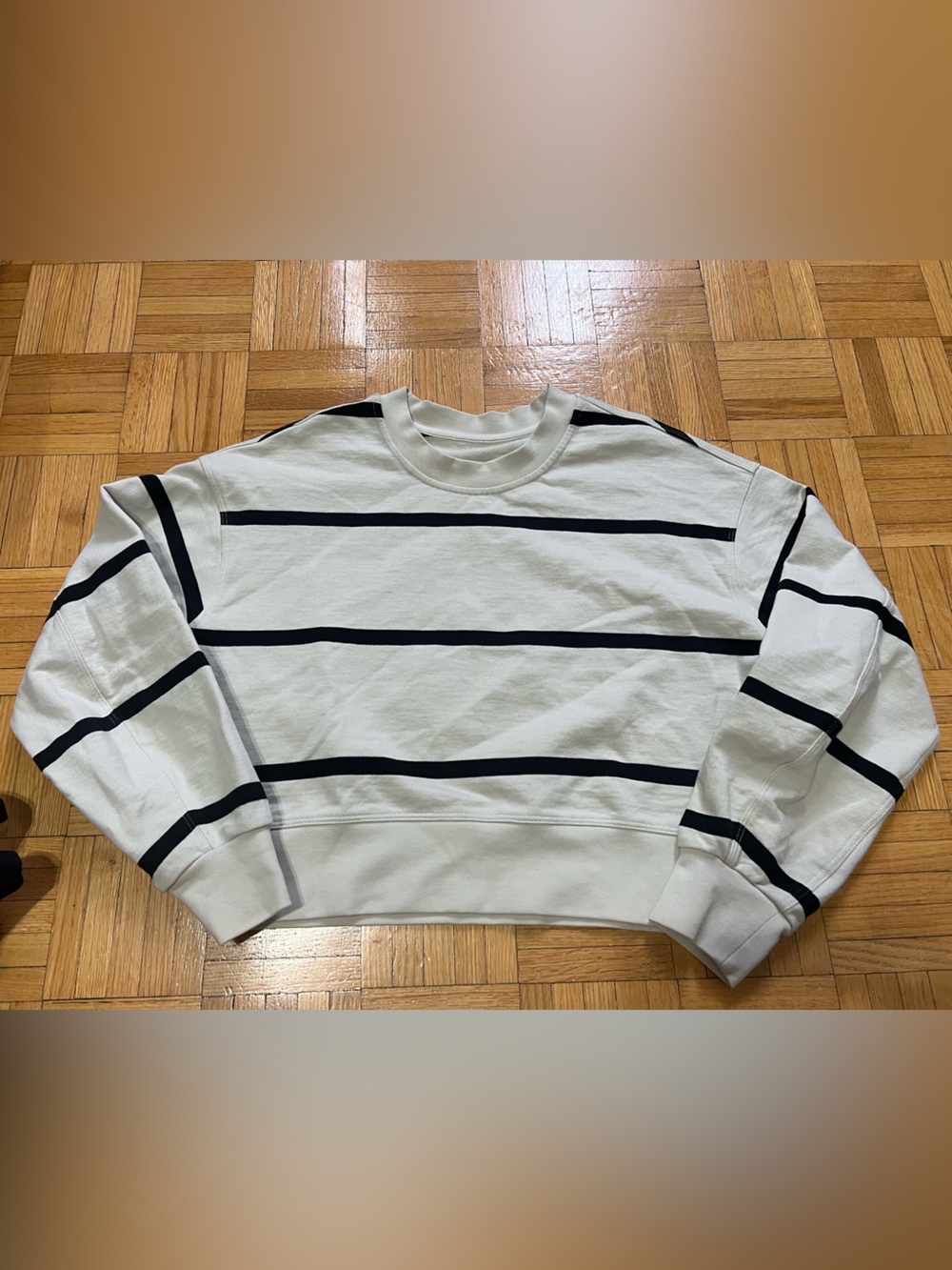 Lululemon oversized crop sweater